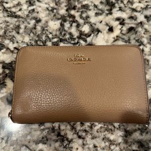 Coach wallet